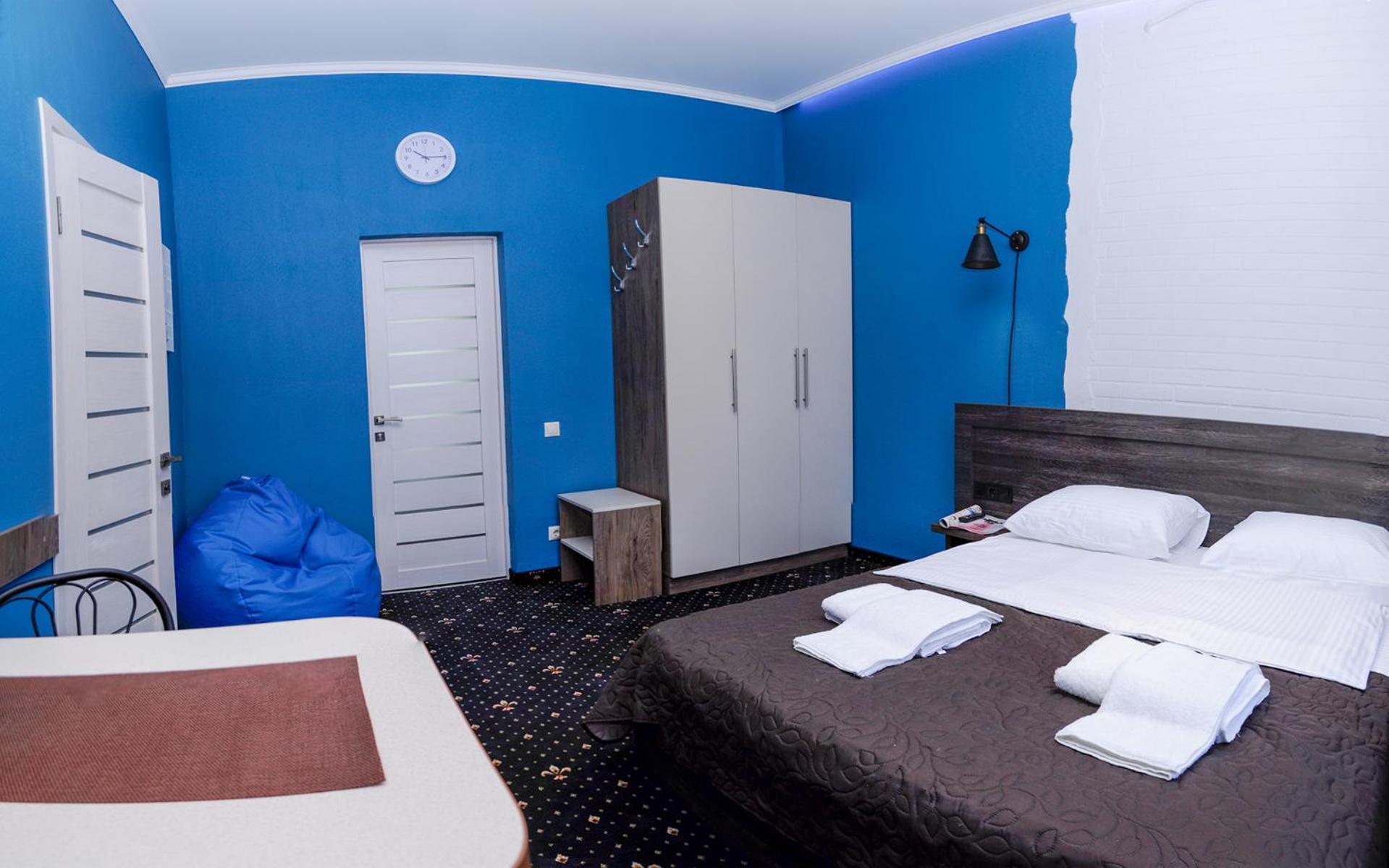 Aparthotel Luxury.Ap Iwano-Frankiwsk Zimmer foto